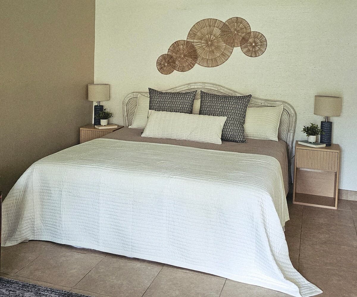 Condo in Lahaina · ★4.79 · 1 bedroom · 3 beds · 1 private bath - Photo 1