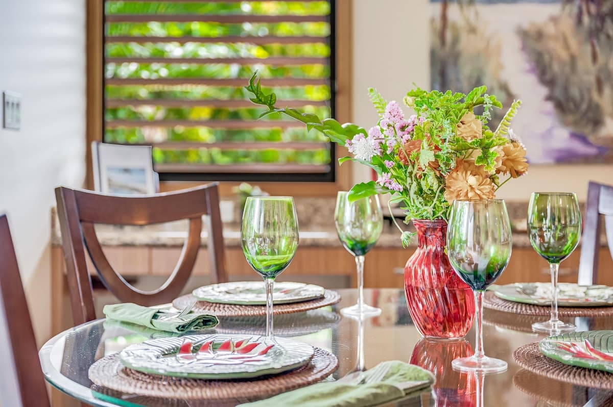 Condo in Kihei · ★4.86 · 2 bedrooms · 3 beds · 2 baths - Photo 3