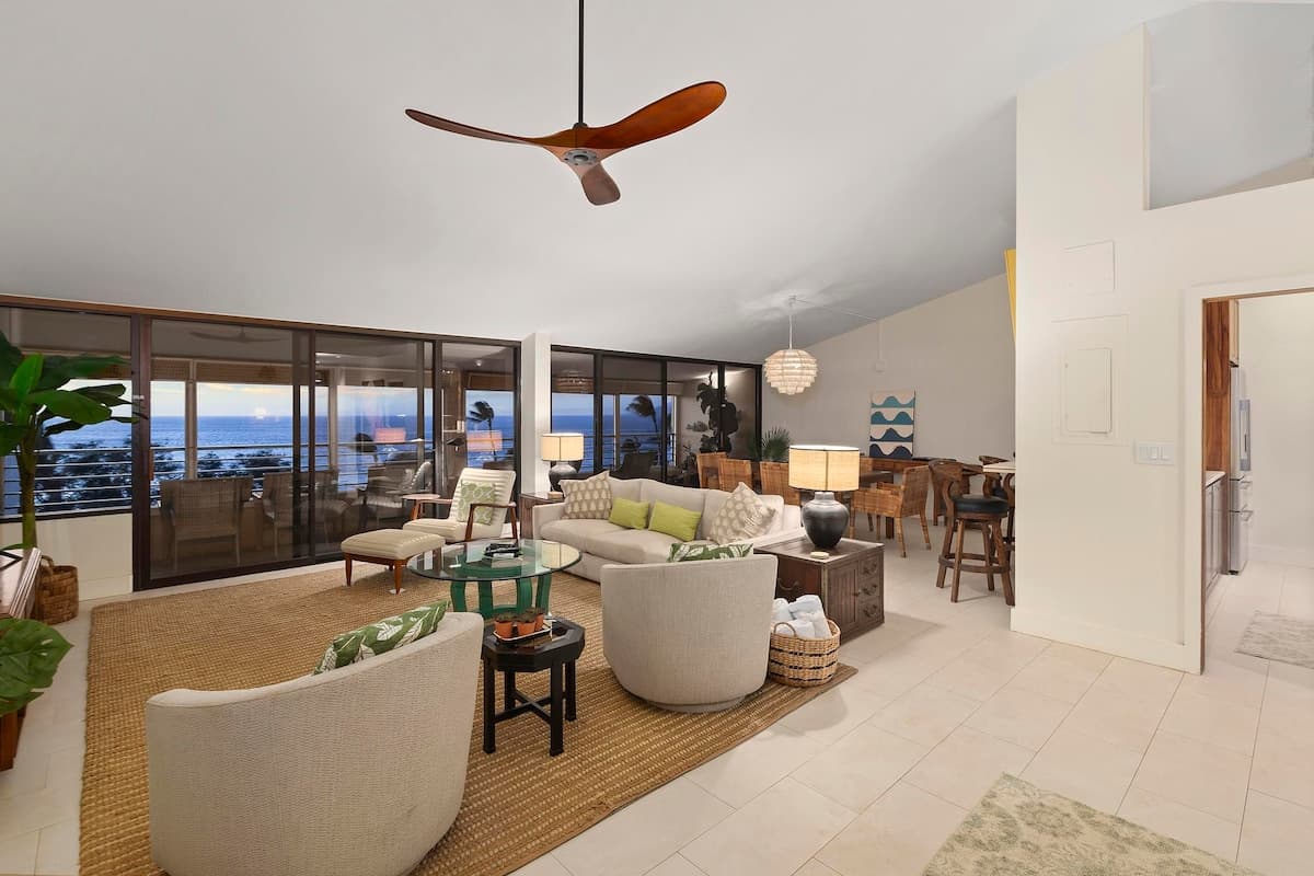 Condo in Kihei · ★4.85 · 2 bedrooms · 2 beds · 2 baths - Photo 5