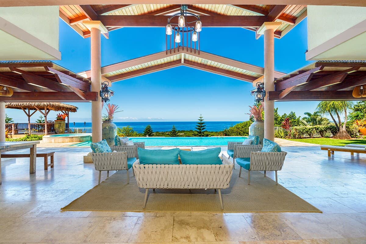 Villa in Kailua-Kona · ★4.81 · 7 bedrooms · 12 beds · 7 baths - Photo 2