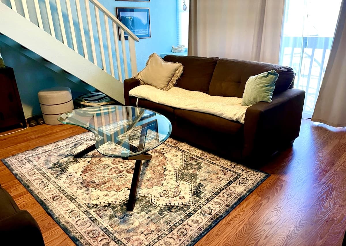 Condo in Kahuku · ★4.76 · 1 bedroom · 2 beds · 1 private bath - Photo 1