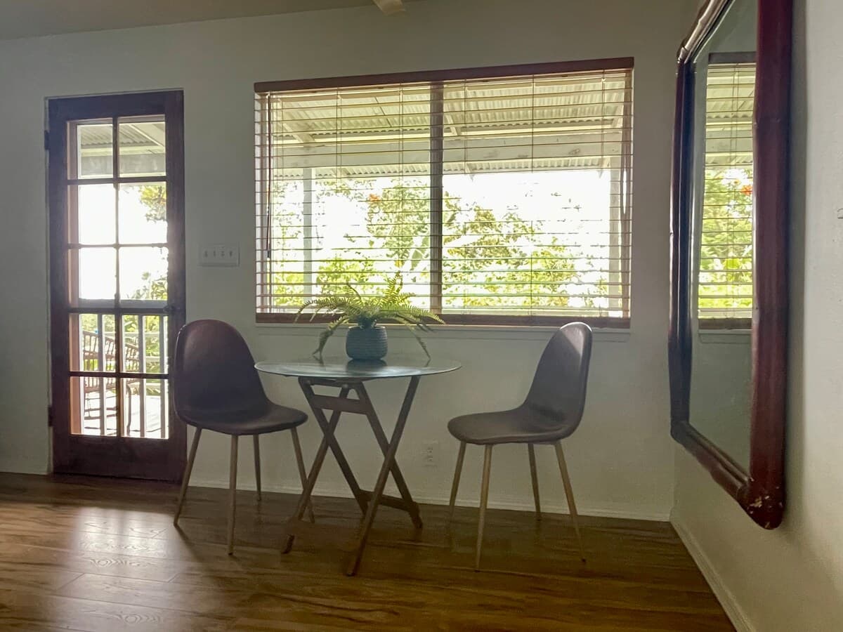 Guesthouse in Captain Cook · ★4.93 · 1 bedroom · 2 beds · 1 bath - Photo 2