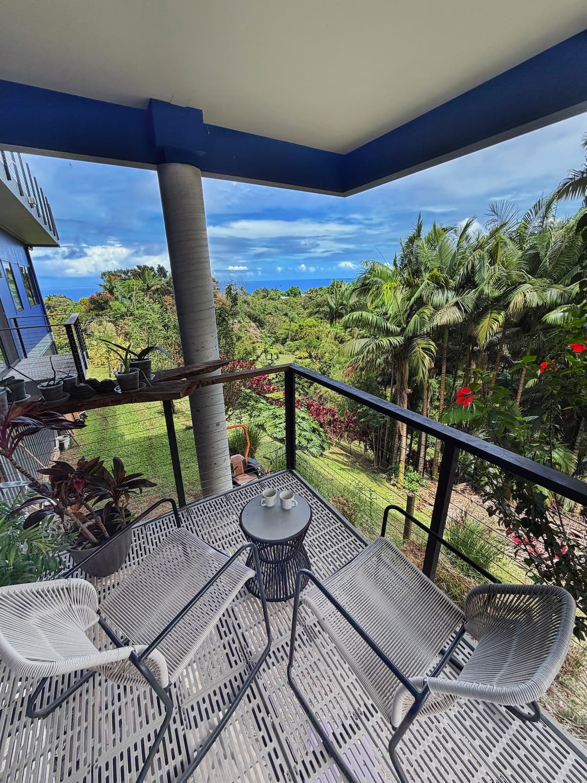 Cacao-Ocean Room at Hamakua Chocolate Farm - Photo 3