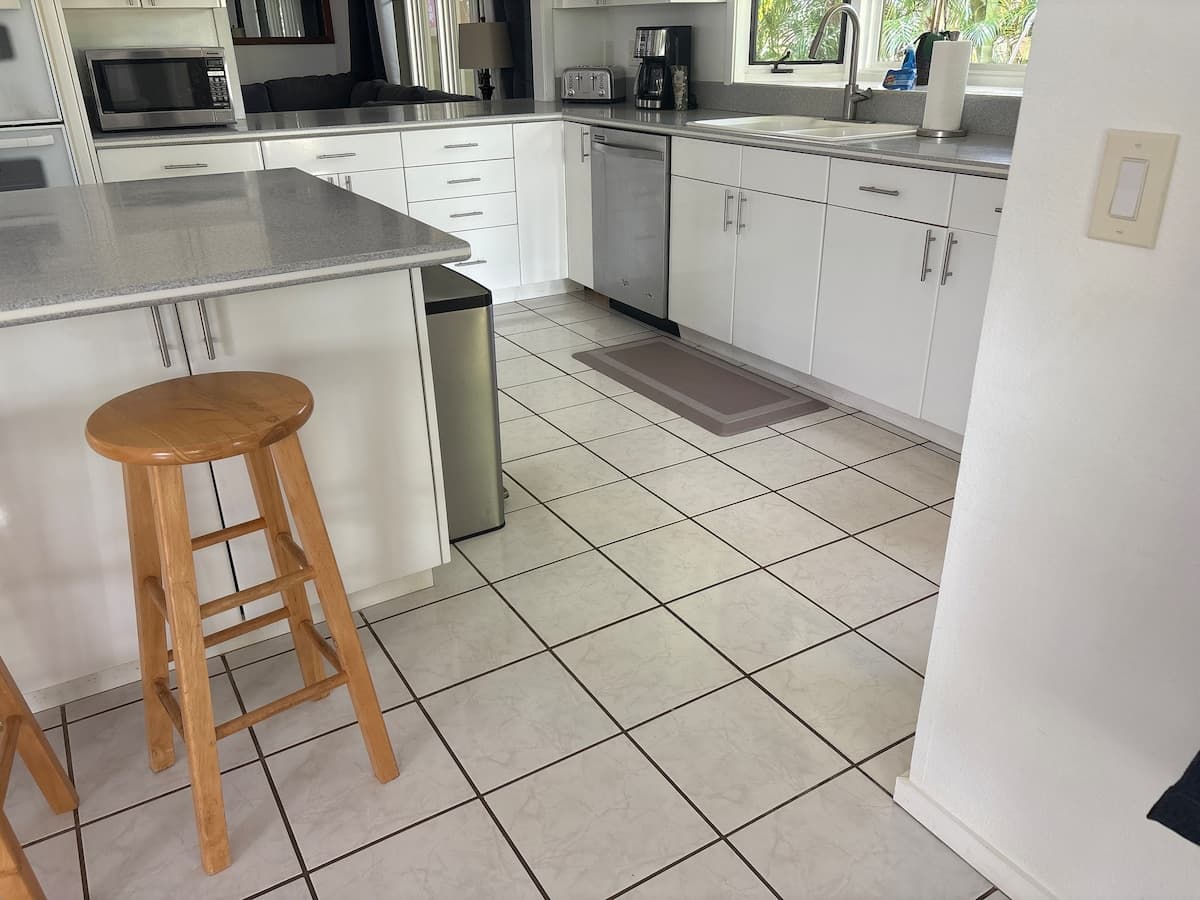 Home in Koloa · ★4.61 · 3 bedrooms · 4 beds · 2.5 baths - Photo 5