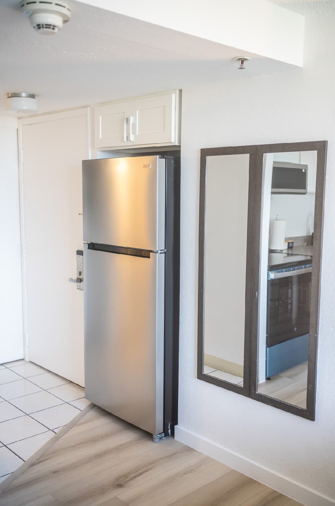Condo in Honolulu · ★4.68 · Studio · 1 bed · 1 private bath - Photo 1
