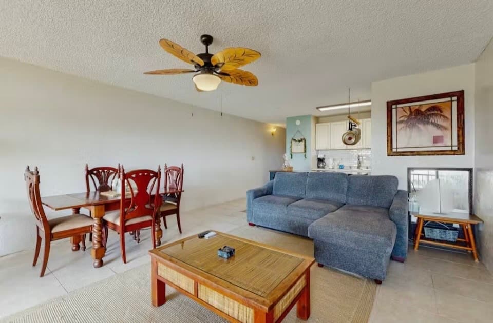Condo in Kailua-Kona · ★4.73 · 1 bedroom · 1 bed · 1 bath - Photo 2