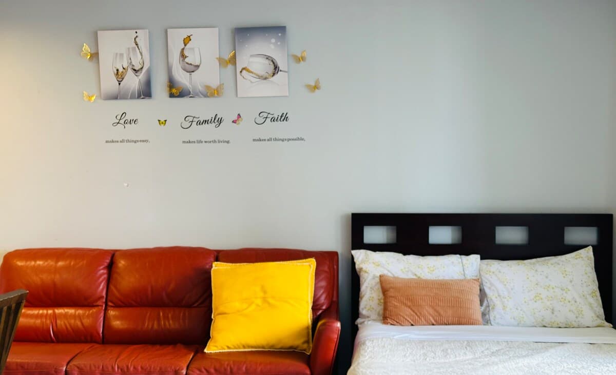 Condo in Honolulu · ★4.73 · 1 bedroom · 3 beds · 1 private bath - Photo 2