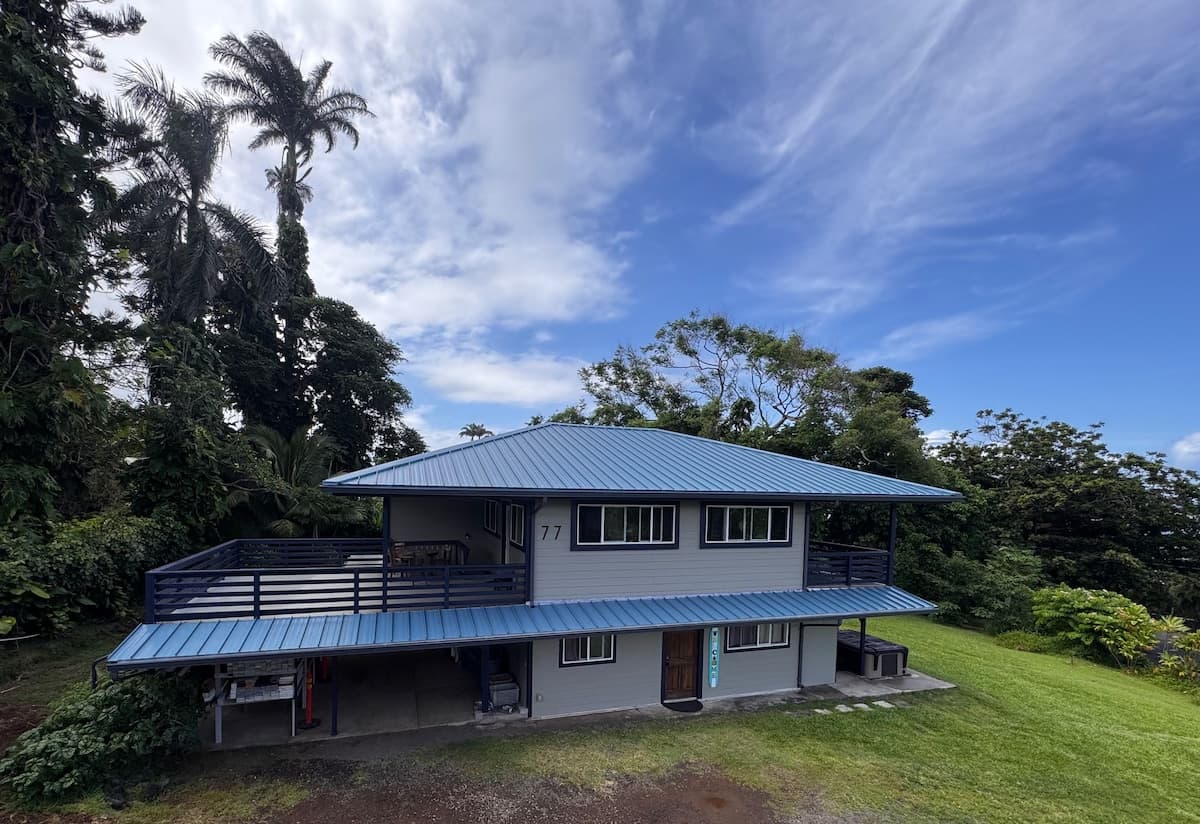 Home in Hana · ★4.9 · 3 bedrooms · 3 beds · 2 baths - Photo 1