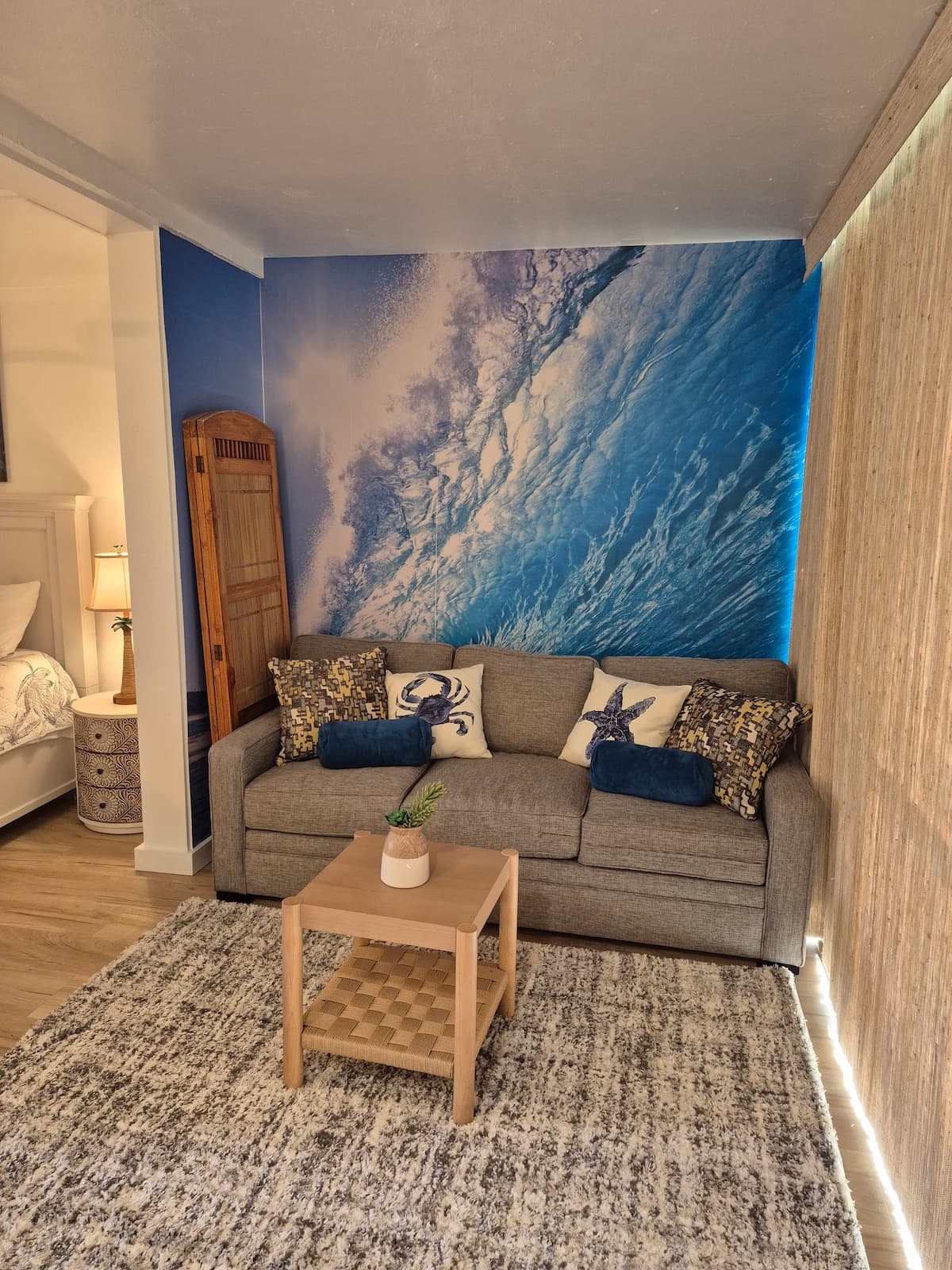 Condo in Kailua-Kona · ★4.79 · Studio · 2 beds · 1 bath - Photo 2
