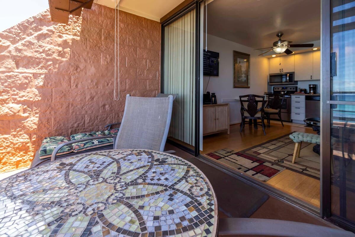 Oceanfront Kuleana 413 Great West Maui Condo - Photo 5