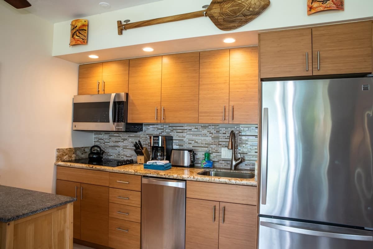 Oceanfront Kuleana 401 - Gorgeous Ground Floor - Photo 3
