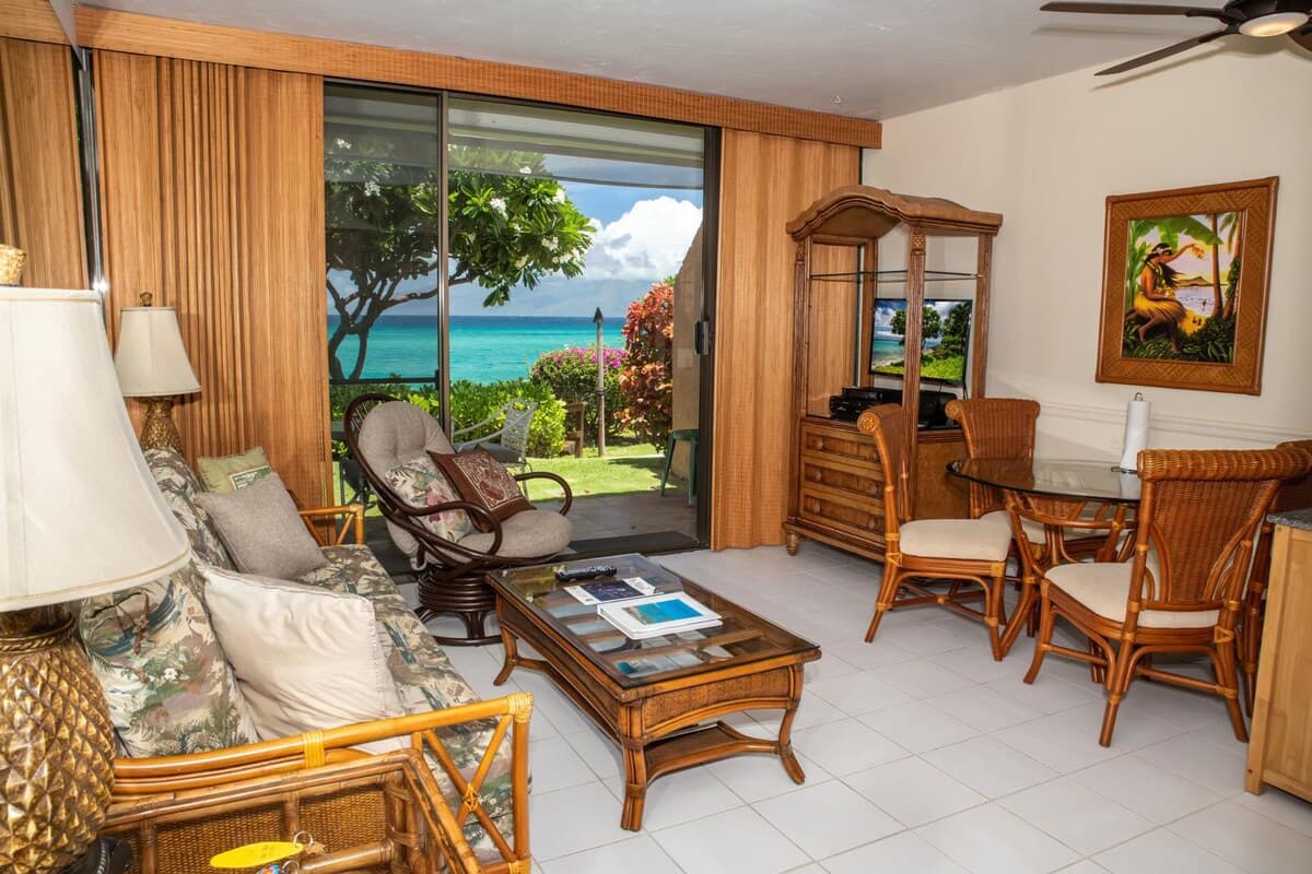 Oceanfront Kuleana 401 - Gorgeous Ground Floor - Photo 2