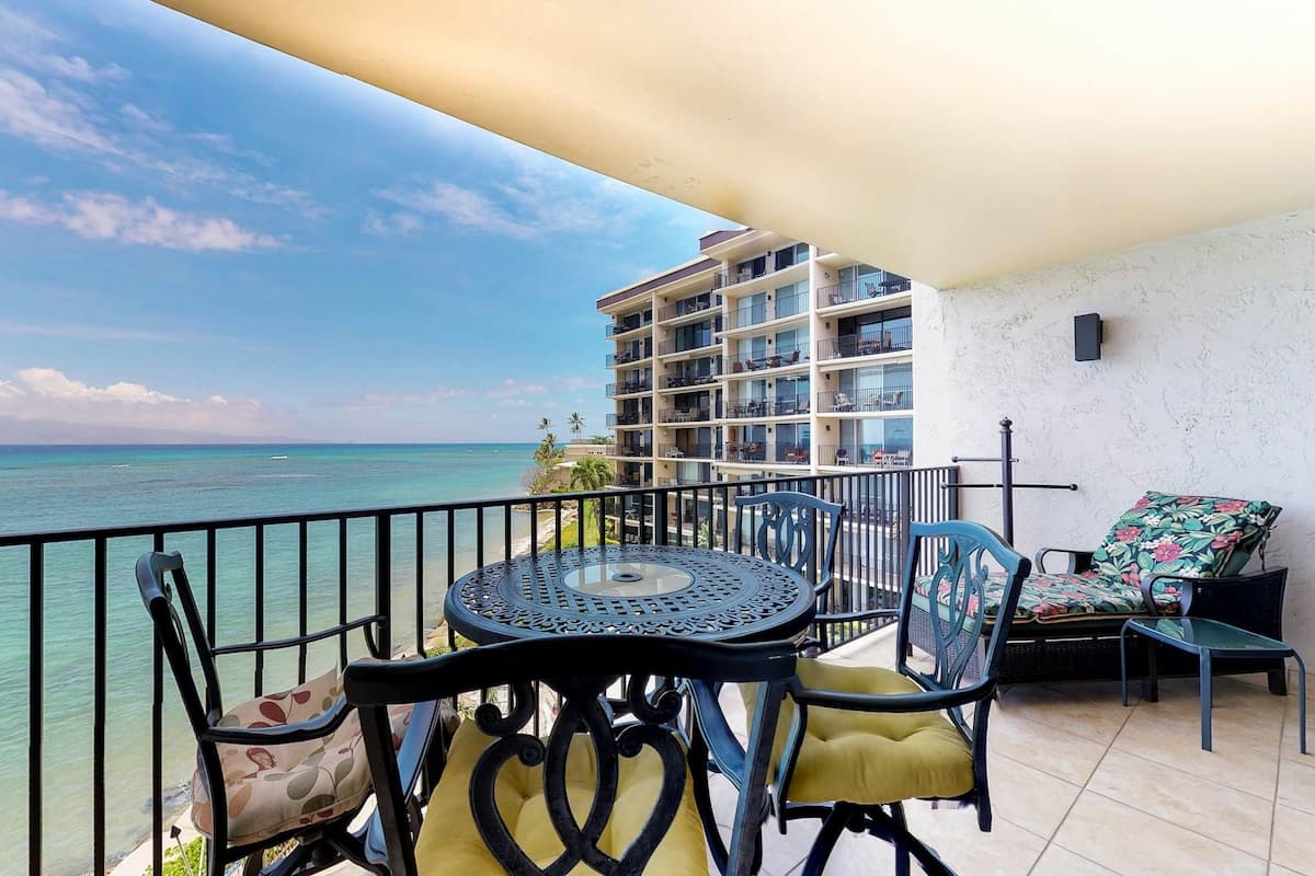 Condo in Lahaina · ★4.79 · 2 bedrooms · 2 beds · 2 shared baths - Photo 1