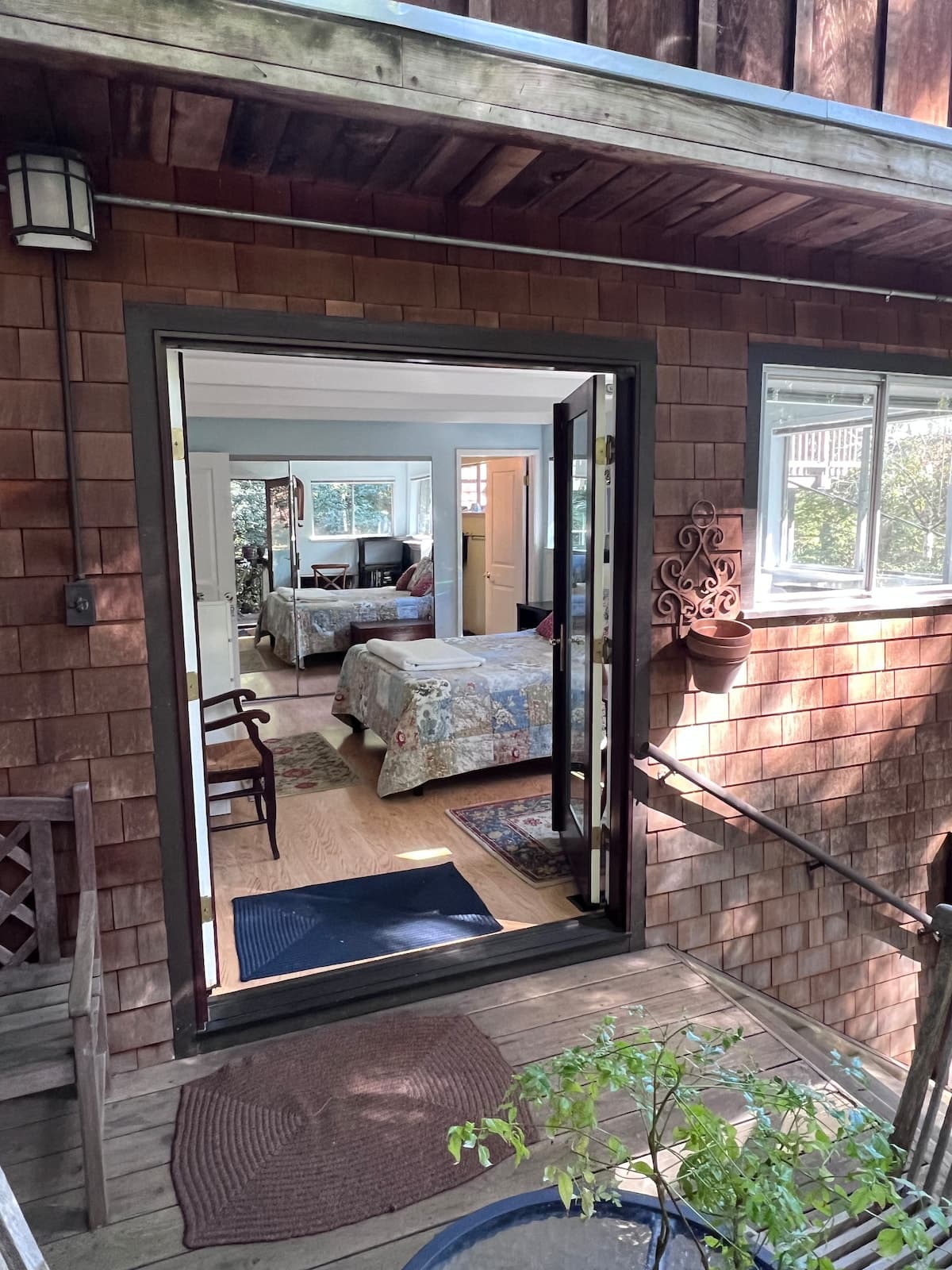 Walk to MV/Muir/Tam- room w/bath/deck/sep-entrance - Photo 5