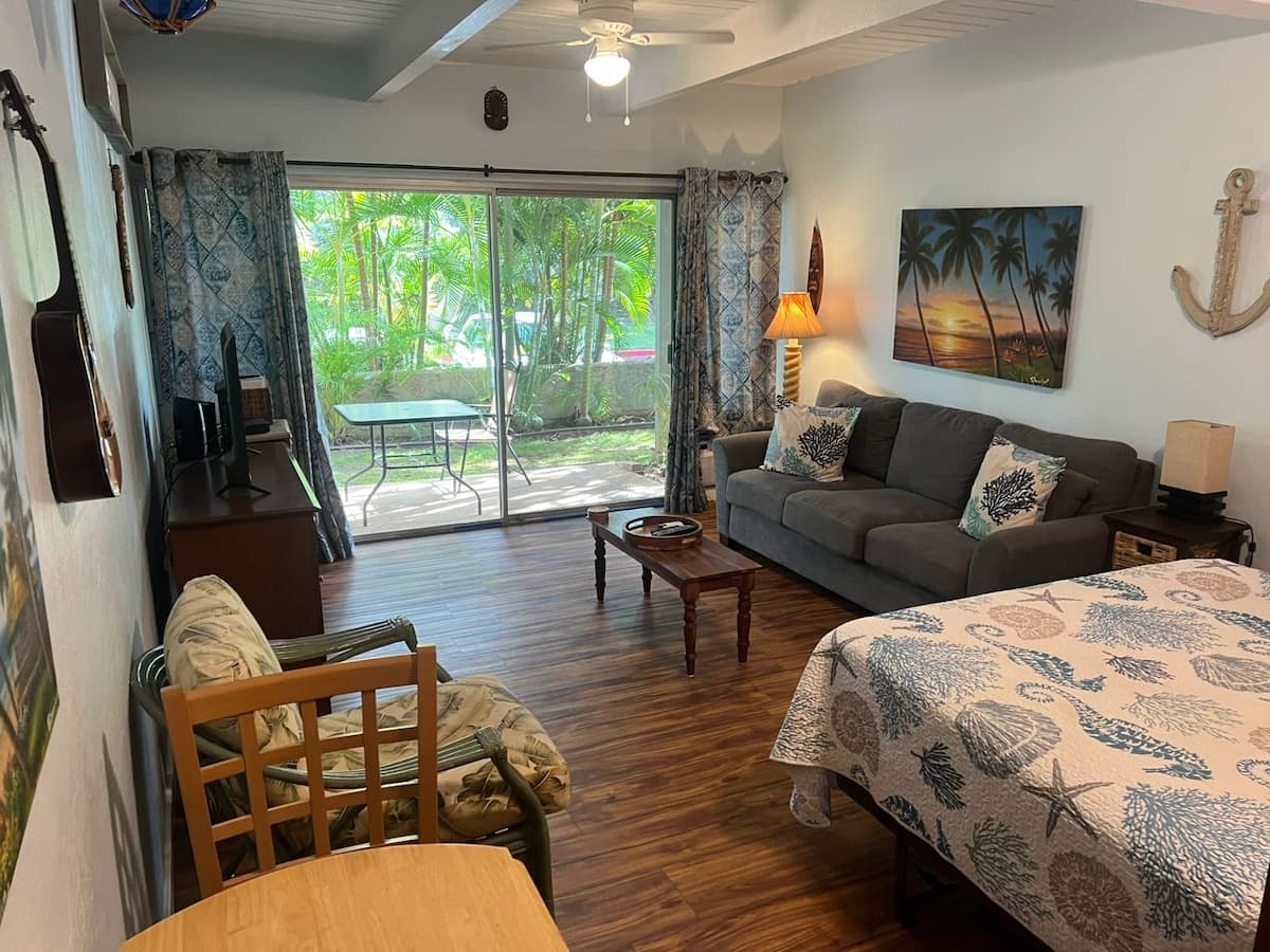Condo in Kihei · ★4.78 · Studio · 1 bed · 1 bath - Photo 3