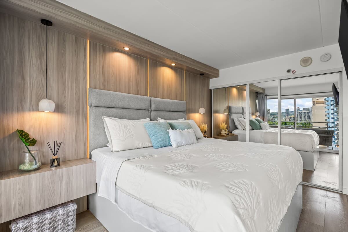 Condo in Honolulu · ★4.71 · 1 bedroom · 2 beds · 1 private bath - Photo 3