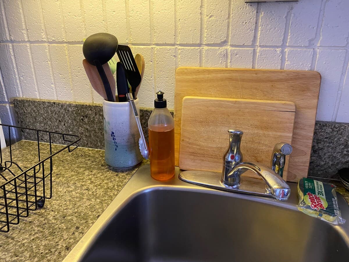 Clean and Convenient 1 Bdrm Suite in Waikiki - Photo 3