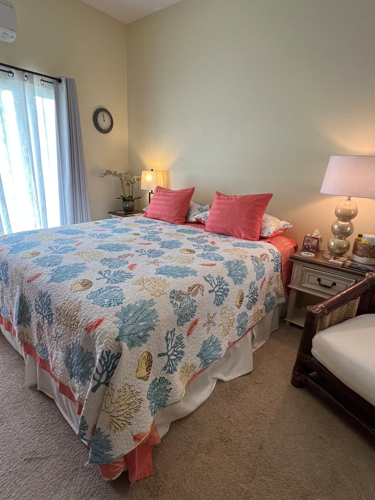 Home in Kailua-Kona · ★4.87 · 1 bedroom · 1 bed · 1 shared bath - Photo 1