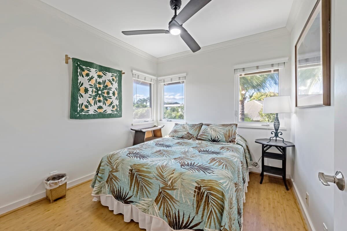 Home in Paia · ★4.96 · 5 bedrooms · 4 beds · 2 private baths - Photo 2