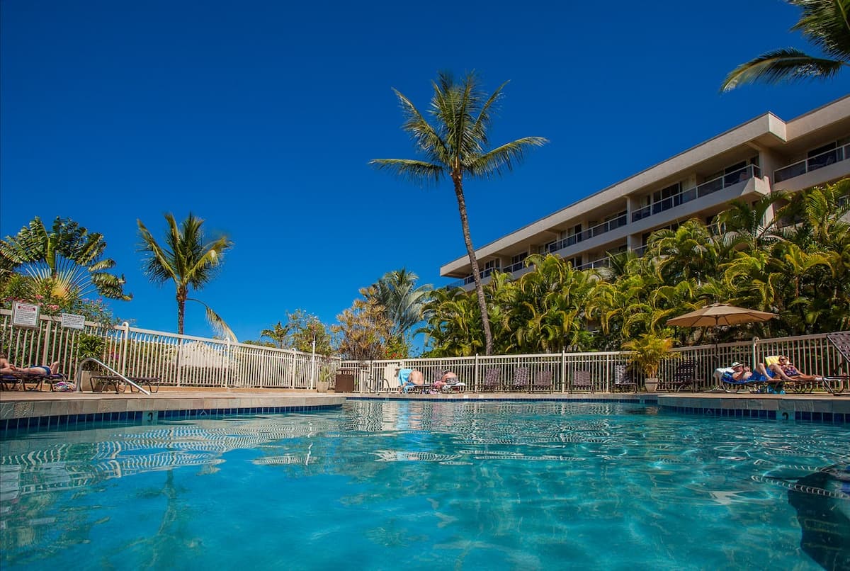 Condo in Kihei · ★4.91 · 1 bedroom · 2 beds · 2 shared baths - Photo 5