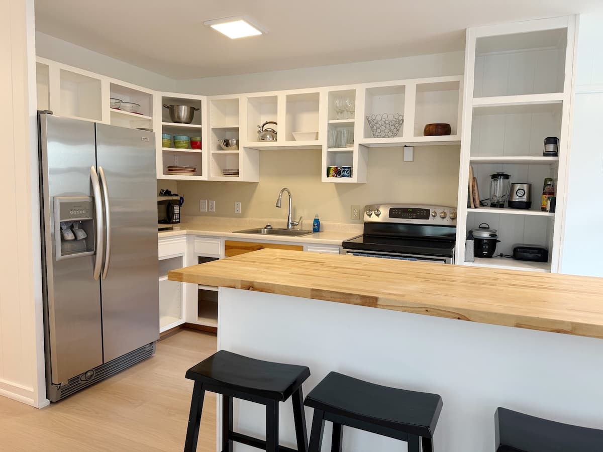 Home in Kihei · ★4.91 · 3 bedrooms · 3 beds · 1 bath - Photo 2