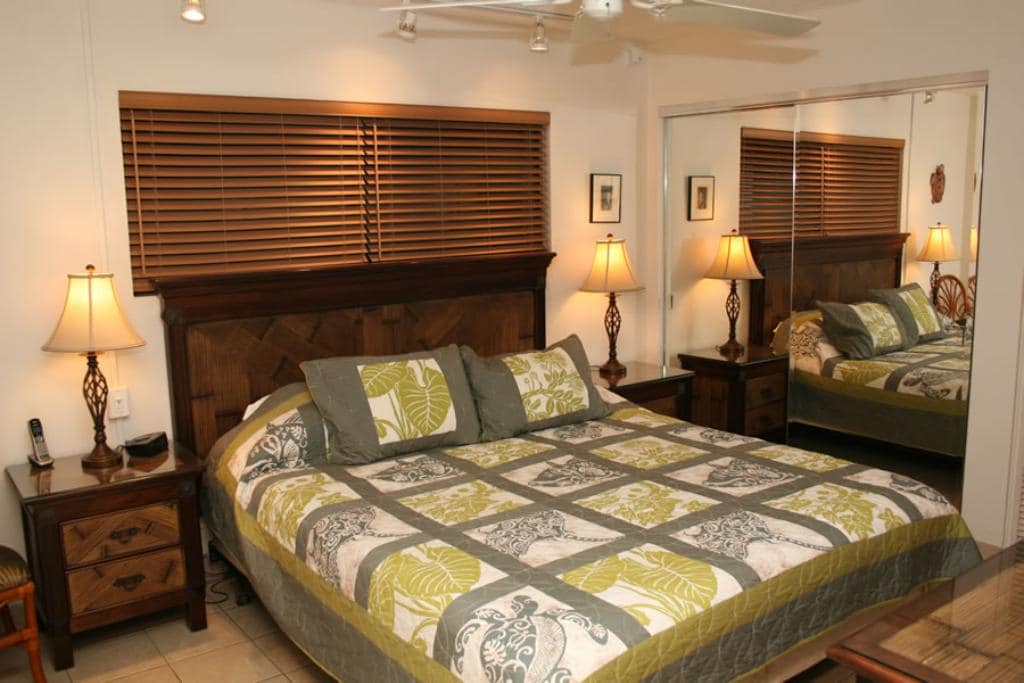 Condo in Kihei · ★4.83 · 1 bedroom · 2 beds · 1 bath - Photo 4