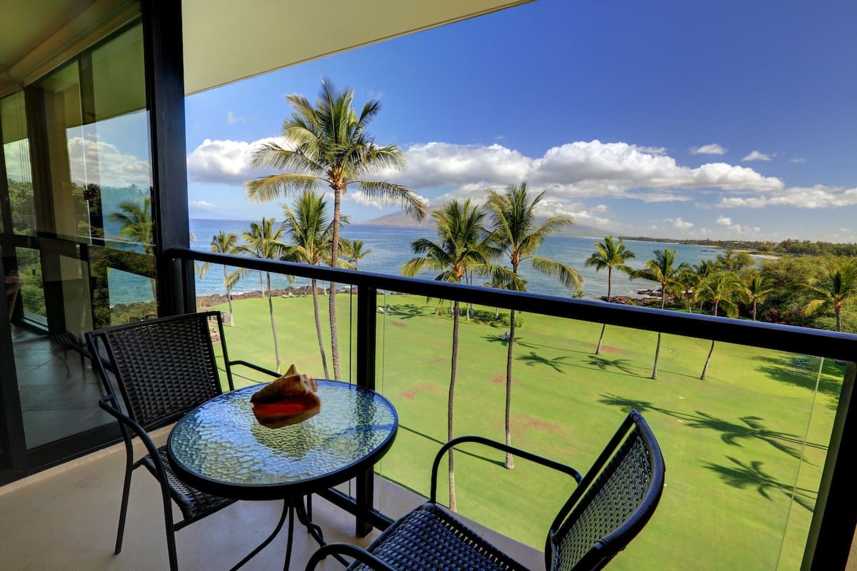 Condo in Kihei · ★5.0 · 1 bedroom · 2 beds · 1.5 baths - Photo 1