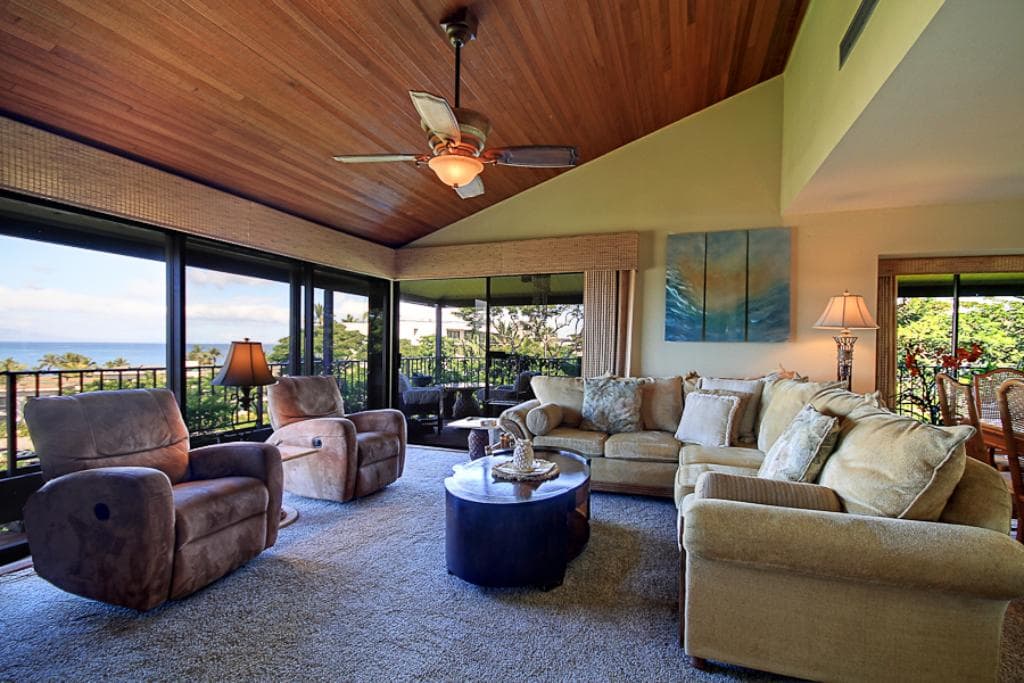 Condo in Wailea · ★5.0 · 1 bedroom · 1 bed · 2 baths - Photo 2
