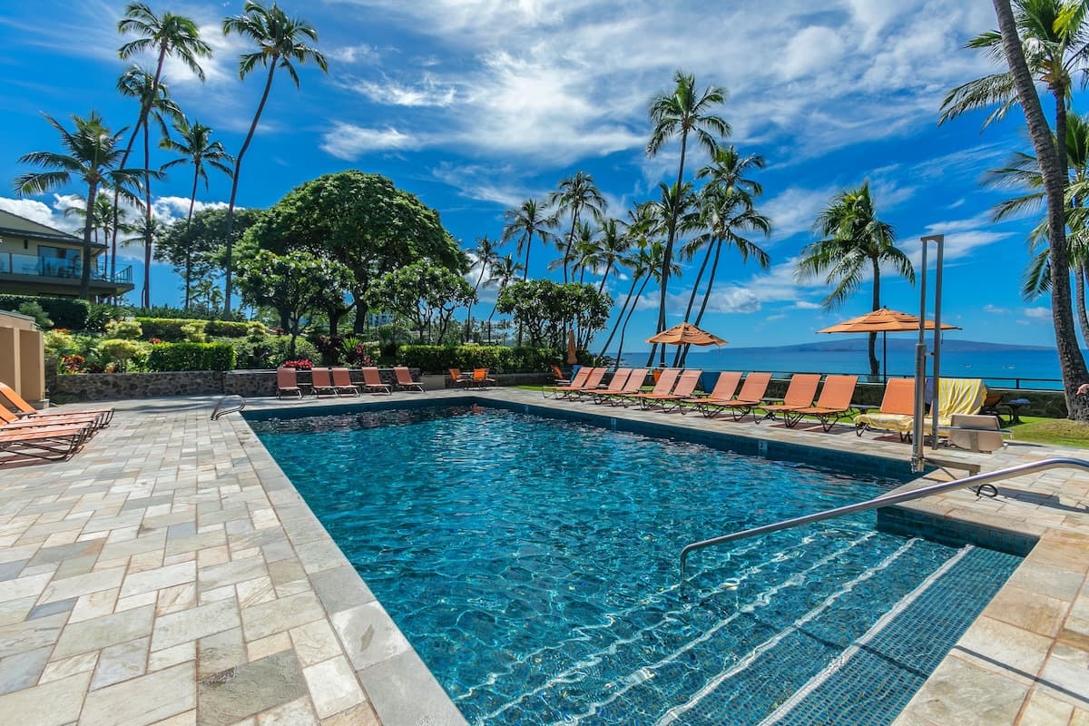 Condo in Wailea · ★5.0 · 1 bedroom · 1 bed · 2 baths - Photo 4
