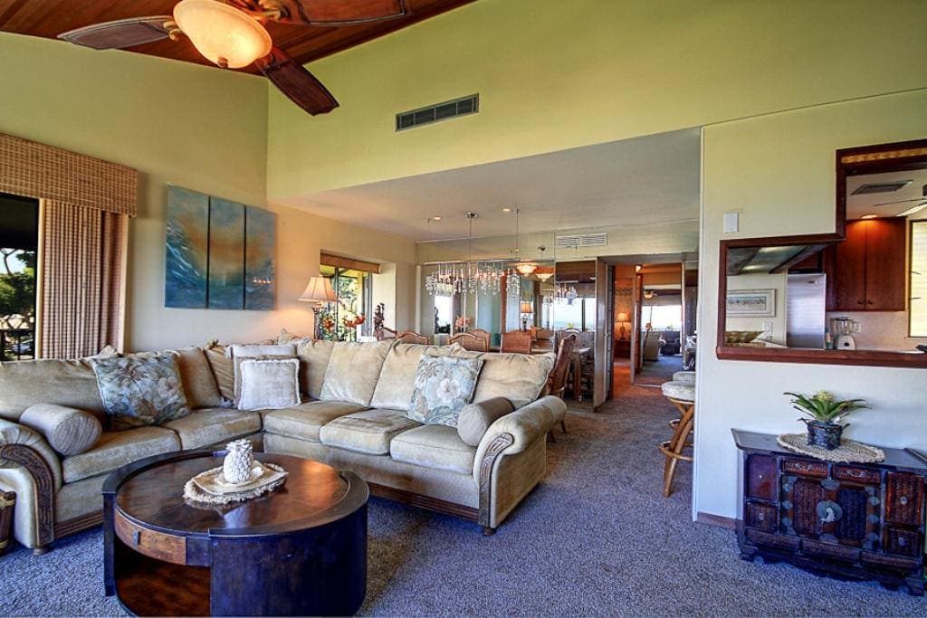 Condo in Wailea · ★5.0 · 1 bedroom · 1 bed · 2 baths - Photo 3