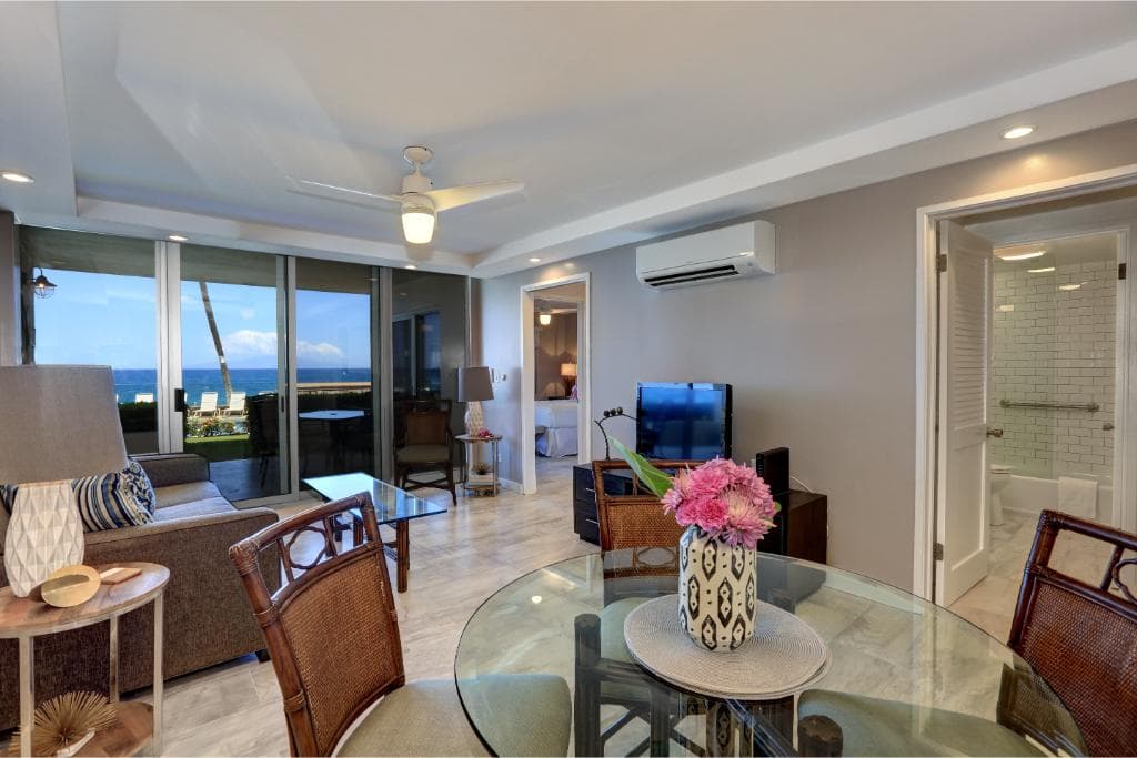 Condo in Kihei · ★4.67 · 2 bedrooms · 3 beds · 2 baths - Photo 5