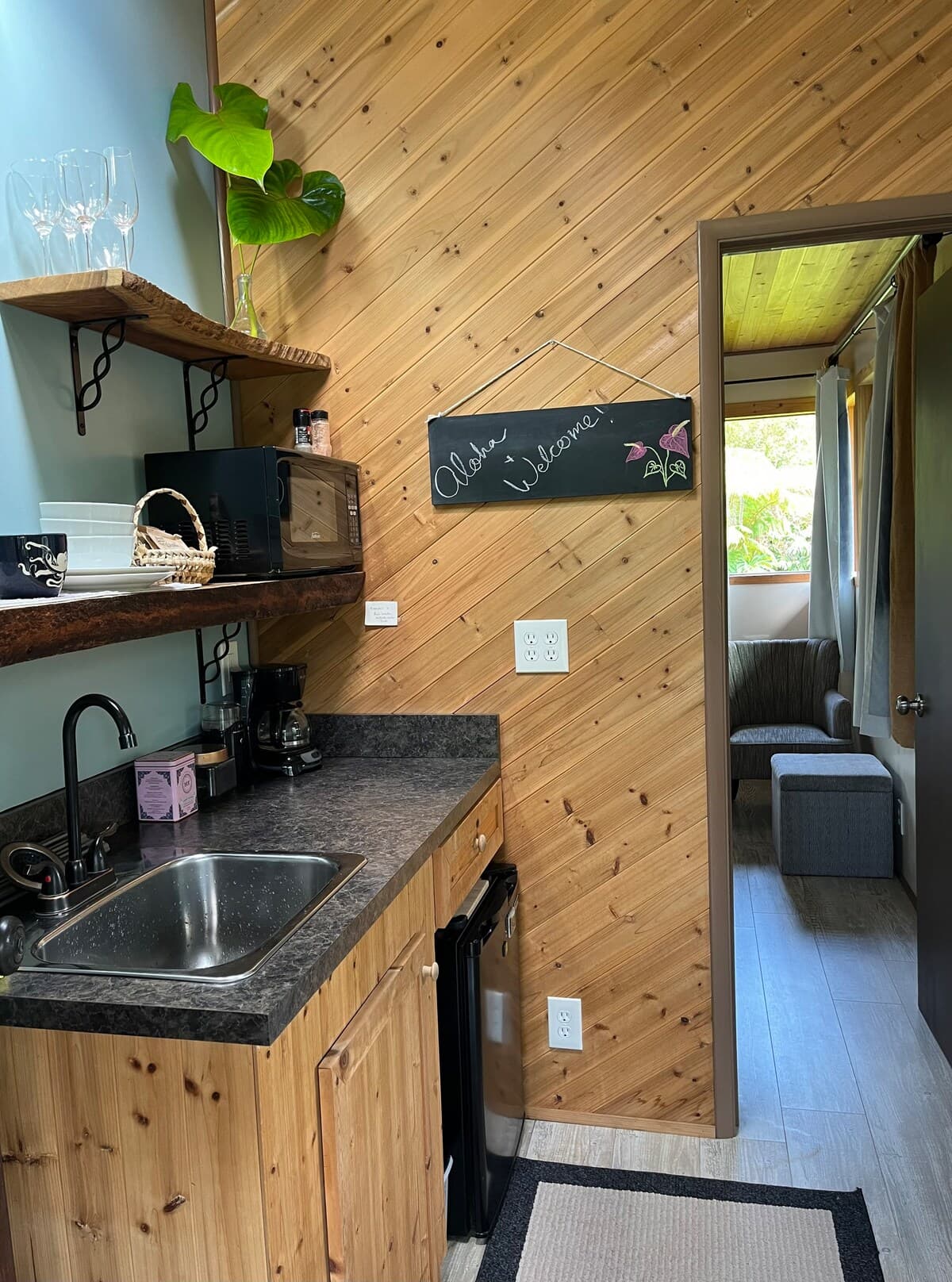 Guesthouse in Pahoa · ★4.97 · 1 bedroom · 1 bed · 1 private bath - Photo 1