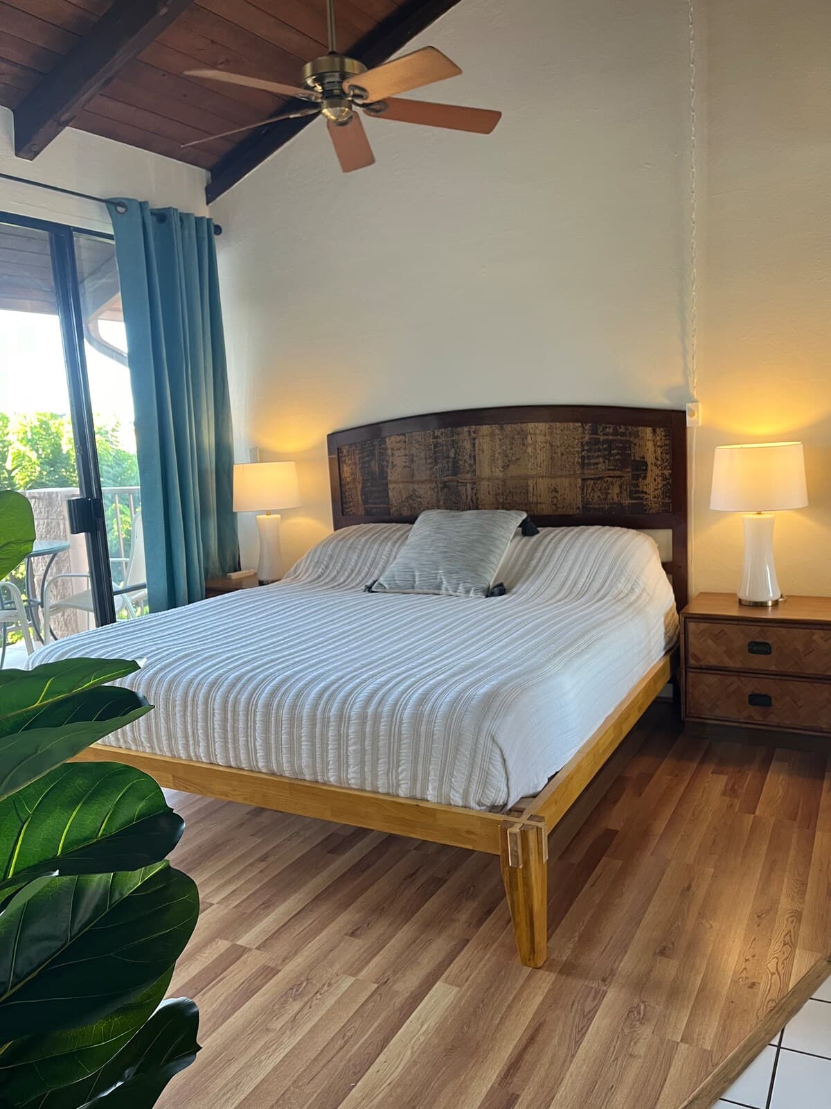 Condo in Kihei · ★4.73 · 3 bedrooms · 4 beds · 2 private baths - Photo 2