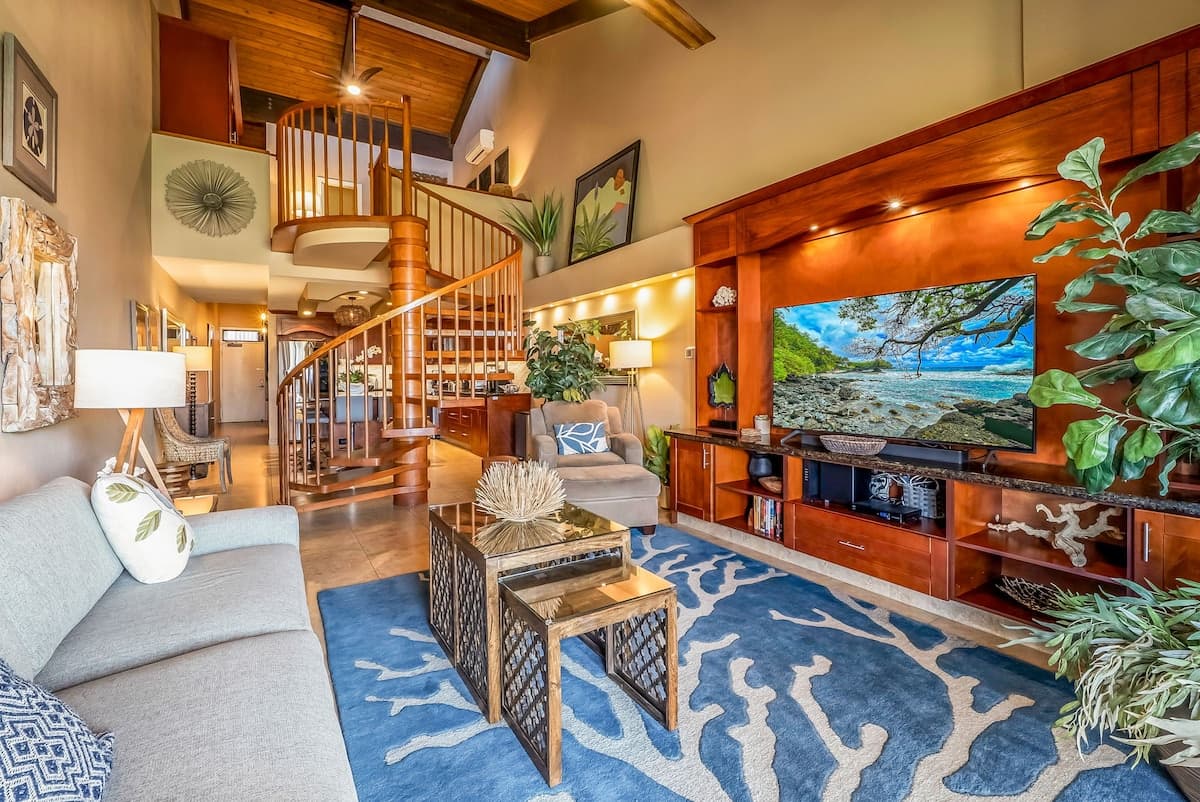 Condo in Kihei · ★4.9 · 2 bedrooms · 4 beds · 2 private baths - Photo 3