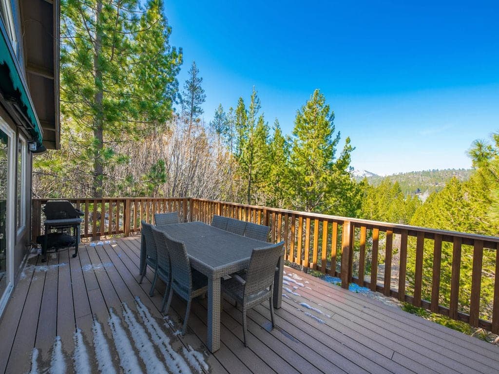 Luxury Forest Retreat with Hot Tub, Near Heavenly - Photo 4