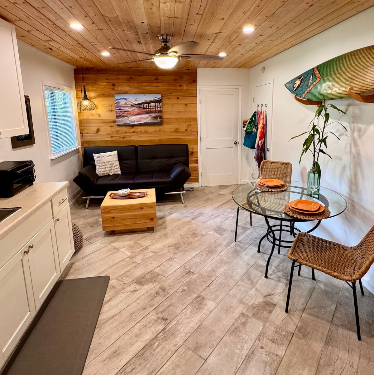 Home in Kailua-Kona · ★4.97 · 1 bedroom · 1 bed · 1 bath - Photo 1