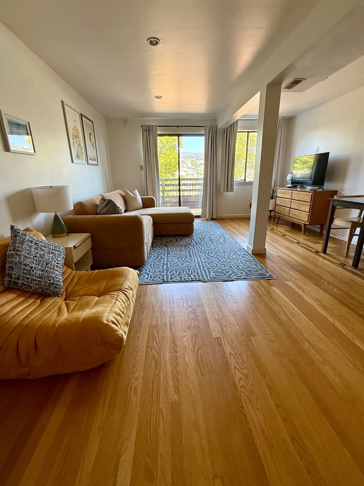 Modern Sunset Suite (+King bed) by GG Park - Photo 2