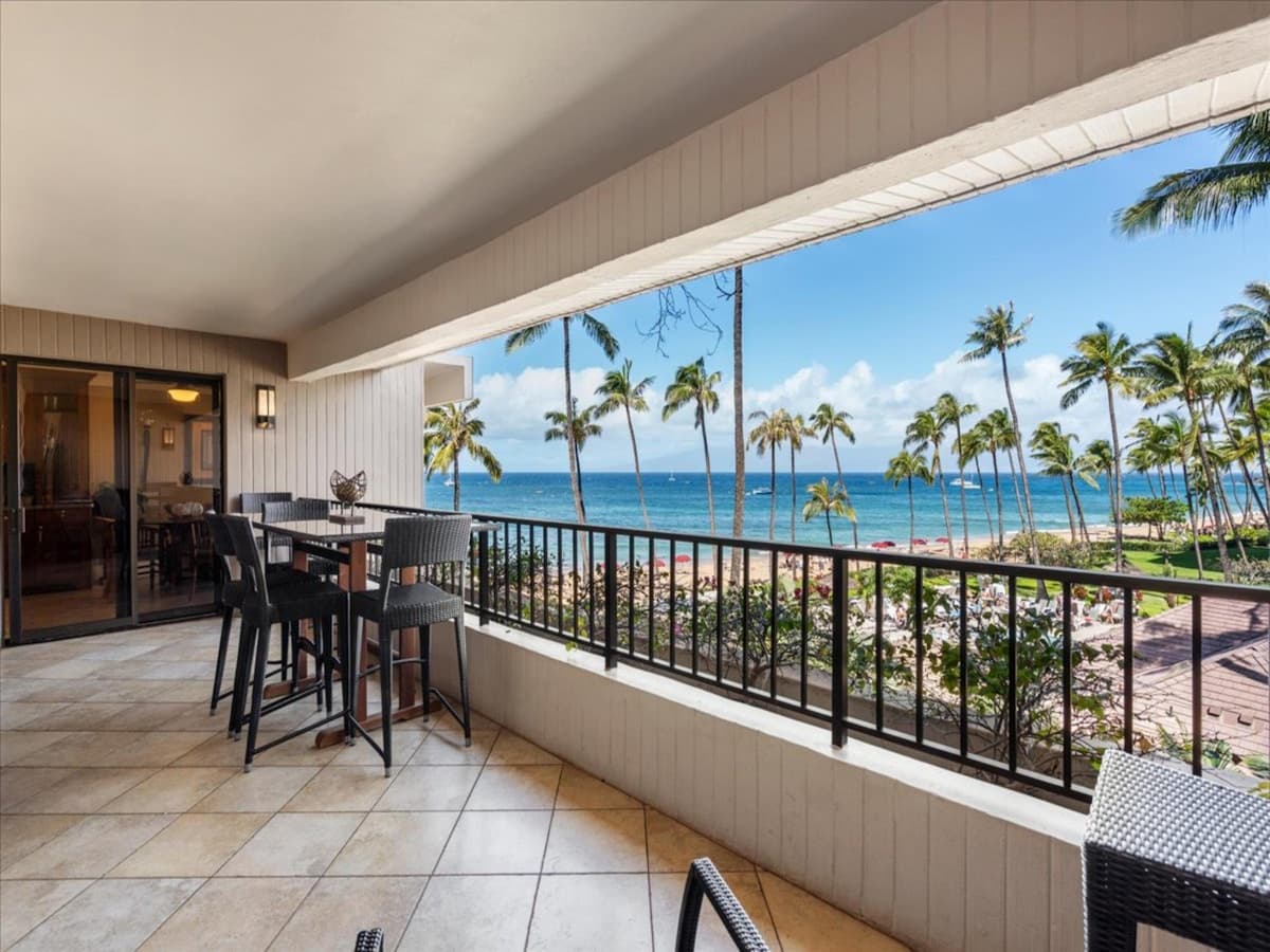 Condo in Kaanapali Beach · ★4.74 · 2 bedrooms · 4 beds · 2 baths - Photo 1