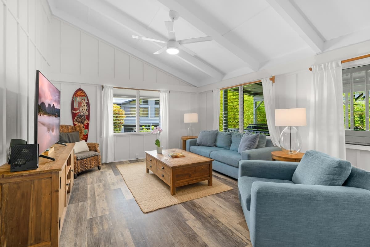Home in Hanalei · ★4.96 · 2 bedrooms · 2 beds · 2 baths - Photo 1