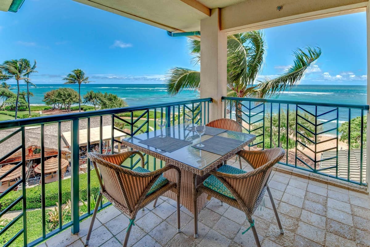 Condo in Kapaa · ★4.96 · 2 bedrooms · 3 beds · 3 baths - Photo 1