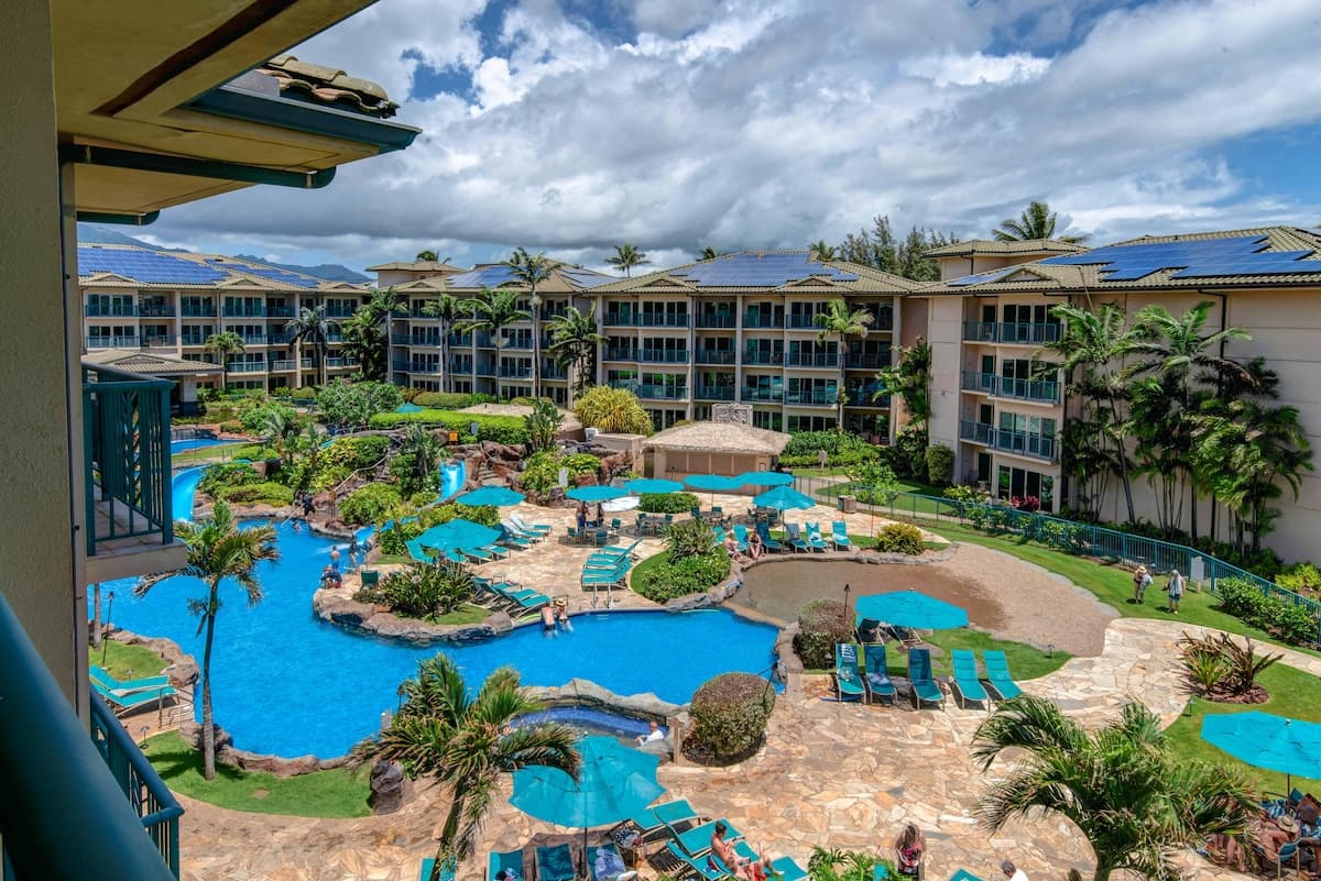 Condo in Kapaa · ★4.96 · 2 bedrooms · 3 beds · 3 baths - Photo 2