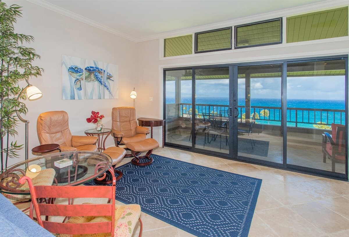 Villa in Lahaina · ★4.97 · 2 bedrooms · 3 beds · 3 baths - Photo 4