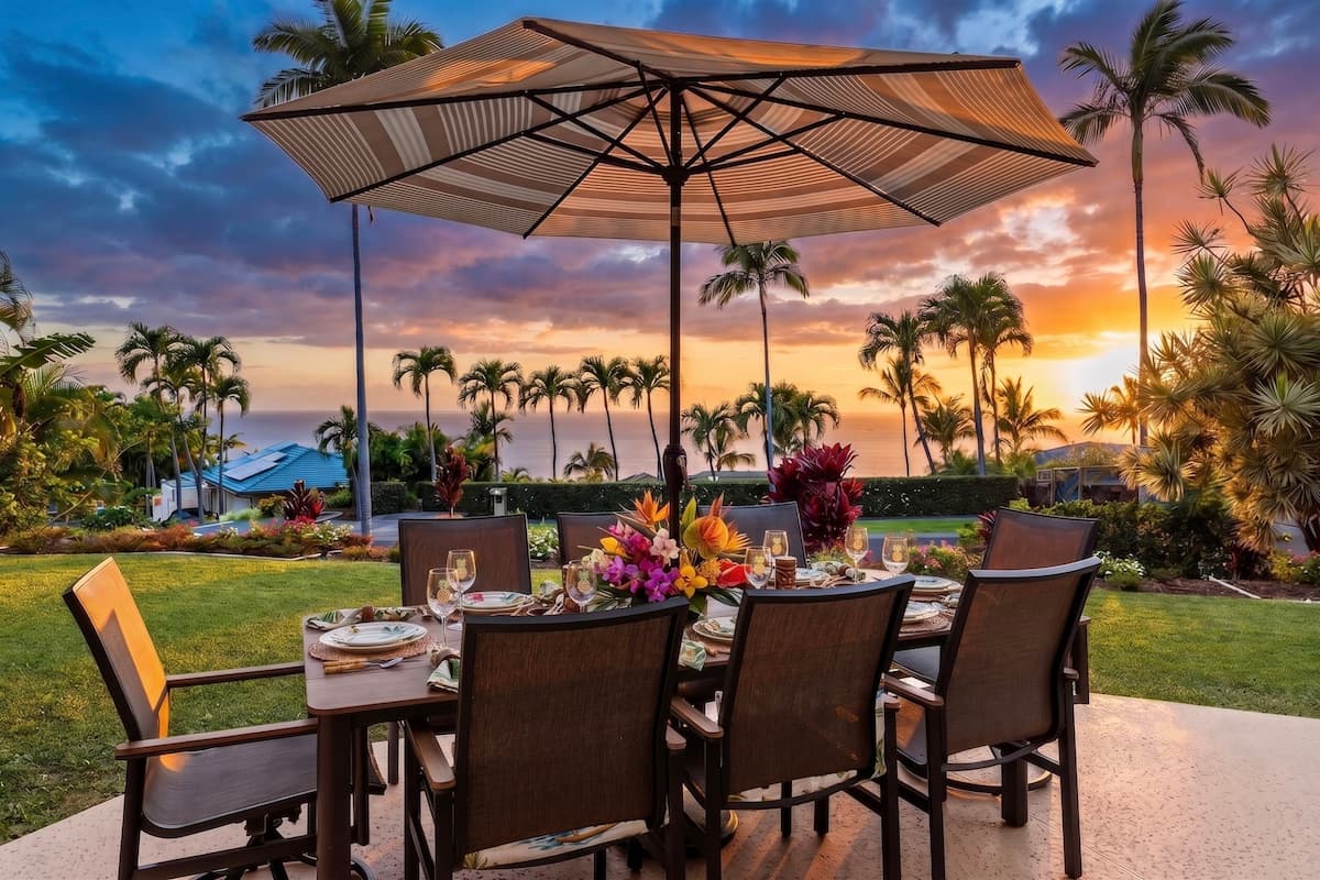 Home in Kailua-Kona · ★4.83 · 3 bedrooms · 4 beds · 2 baths - Photo 1