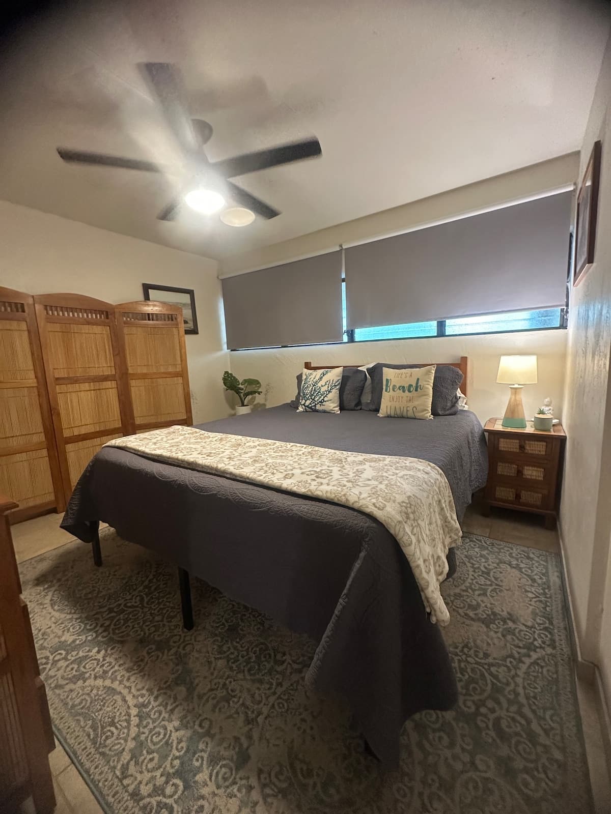 Condo in Kailua-Kona · ★4.92 · 1 bedroom · 2 beds · 1 shared bath - Photo 4
