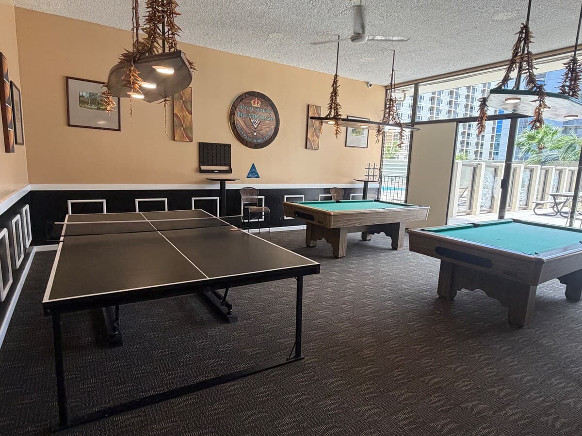 Condo in Honolulu · ★4.82 · 1 bedroom · 2 beds · 1 bath - Photo 3