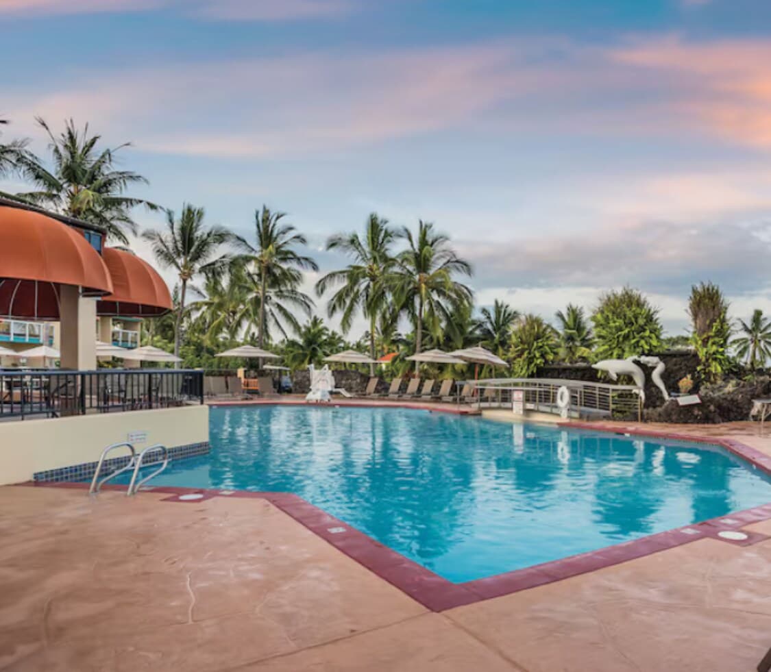 Condo in Kailua-Kona · ★4.91 · 2 bedrooms · 2 beds · 2 baths - Photo 1