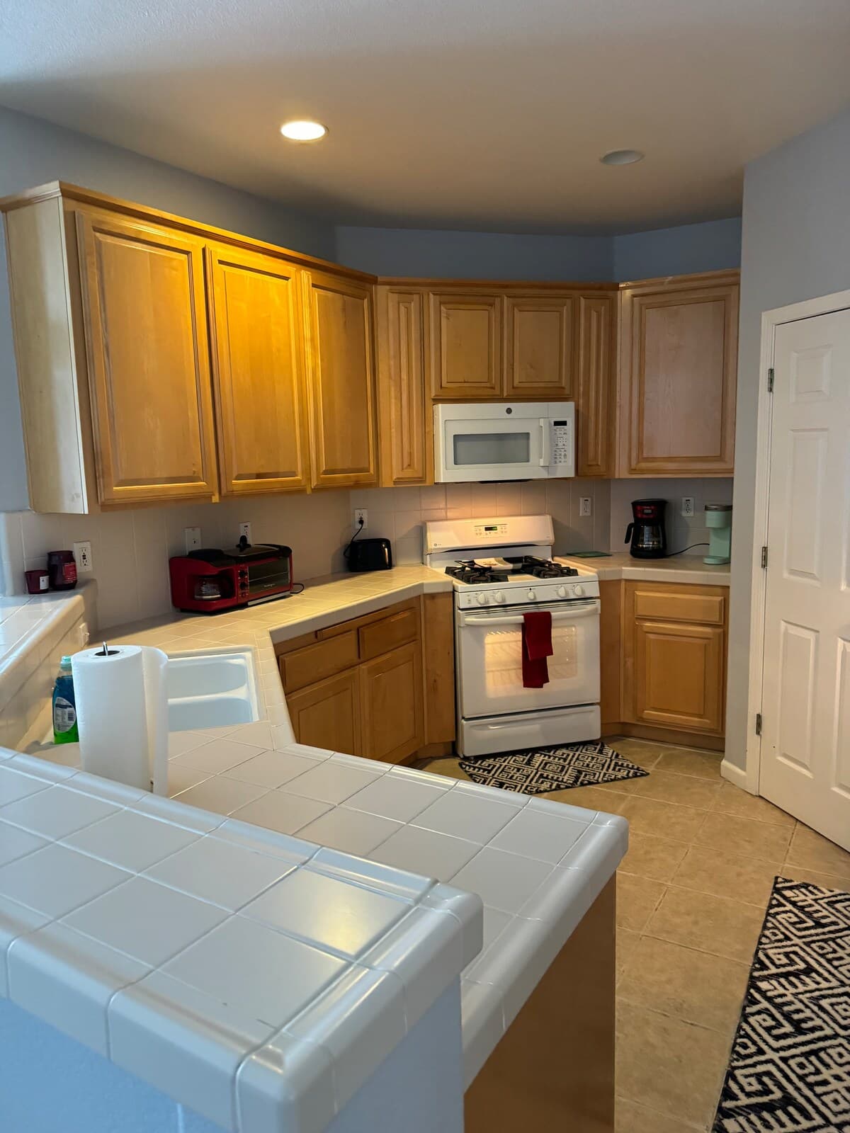 Remodeled Natomas Home Near Airport & Rivers - Photo 3