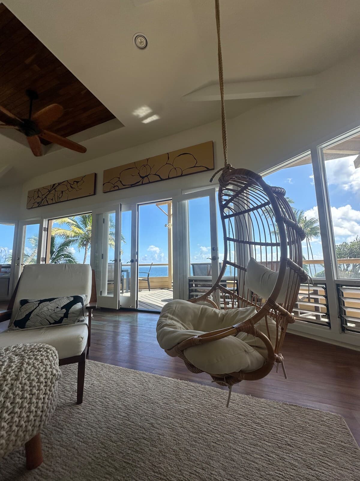 Home in Hilo · ★4.84 · 2 bedrooms · 4 beds · 2 baths - Photo 4