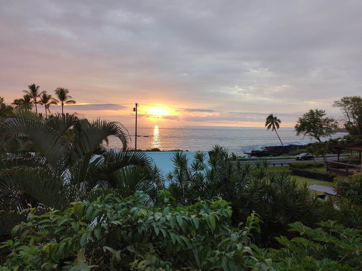 Home in Kailua-Kona · ★4.87 · 4 bedrooms · 5 beds · 3 baths - Photo 1