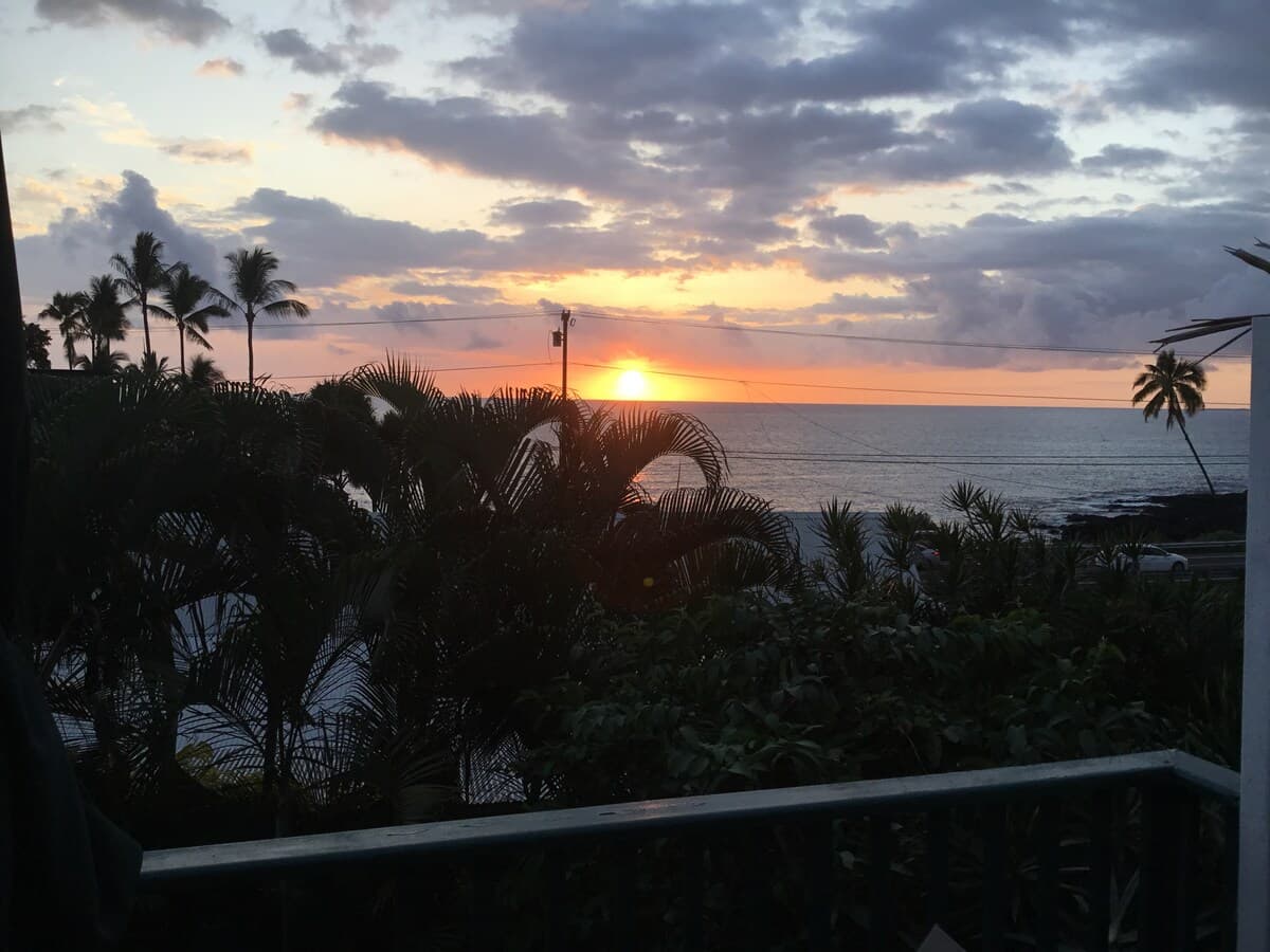 Home in Kailua-Kona · ★4.87 · 4 bedrooms · 5 beds · 3 baths - Photo 3